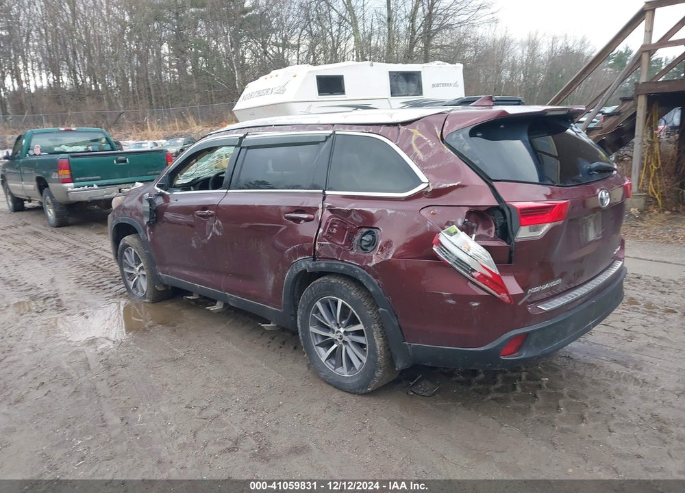 2019 TOYOTA HIGHLANDER VIN: 5TDJZRFHXKS934114