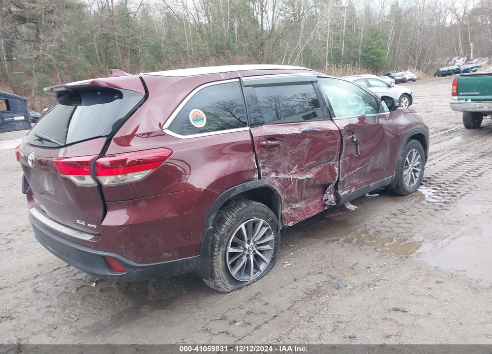 2019 TOYOTA HIGHLANDER VIN: 5TDJZRFHXKS934114