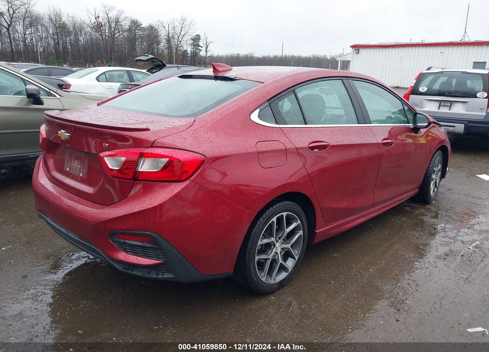 2018 CHEVROLET CRUZE LT AUTO VIN: 1G1BE5SM0J7189208