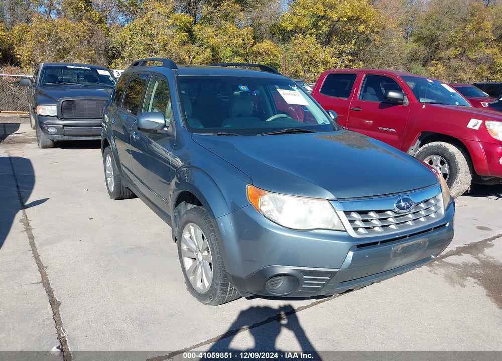 2011 SUBARU FORESTER 2.5X PREMIUM VIN: JF2SHADC9BH748621