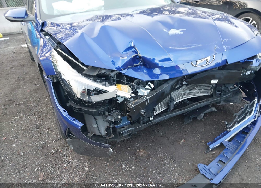 2023 HYUNDAI ELANTRA VIN: KMHLP4AG5PU469109