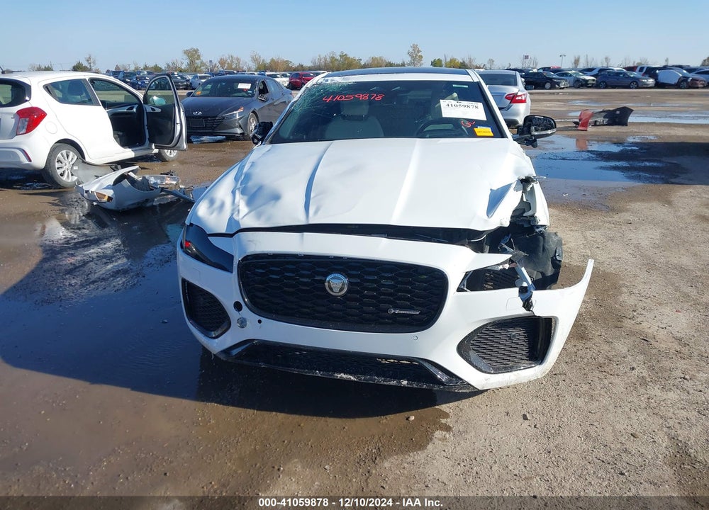 2024 JAGUAR XF R-DYNAMIC SE P250 AWD AUTOMATIC VIN: SAJBL4GX6RCY95873