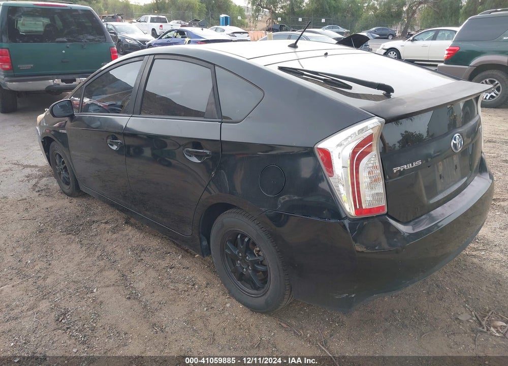 2014 TOYOTA PRIUS TWO VIN: JTDKN3DU6E1748455
