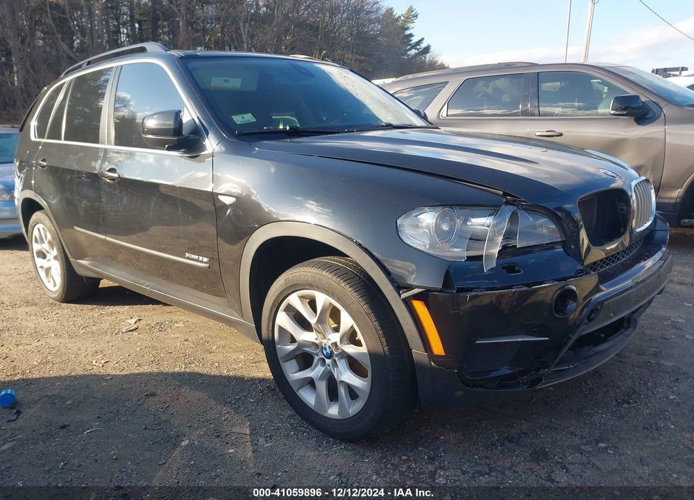 2013 BMW X5 XDRIVE35I/XDRIVE35I PREMIUM/XDRIVE35I SPORT ACTIVITY VIN: 5UXZV4C57D0E14276