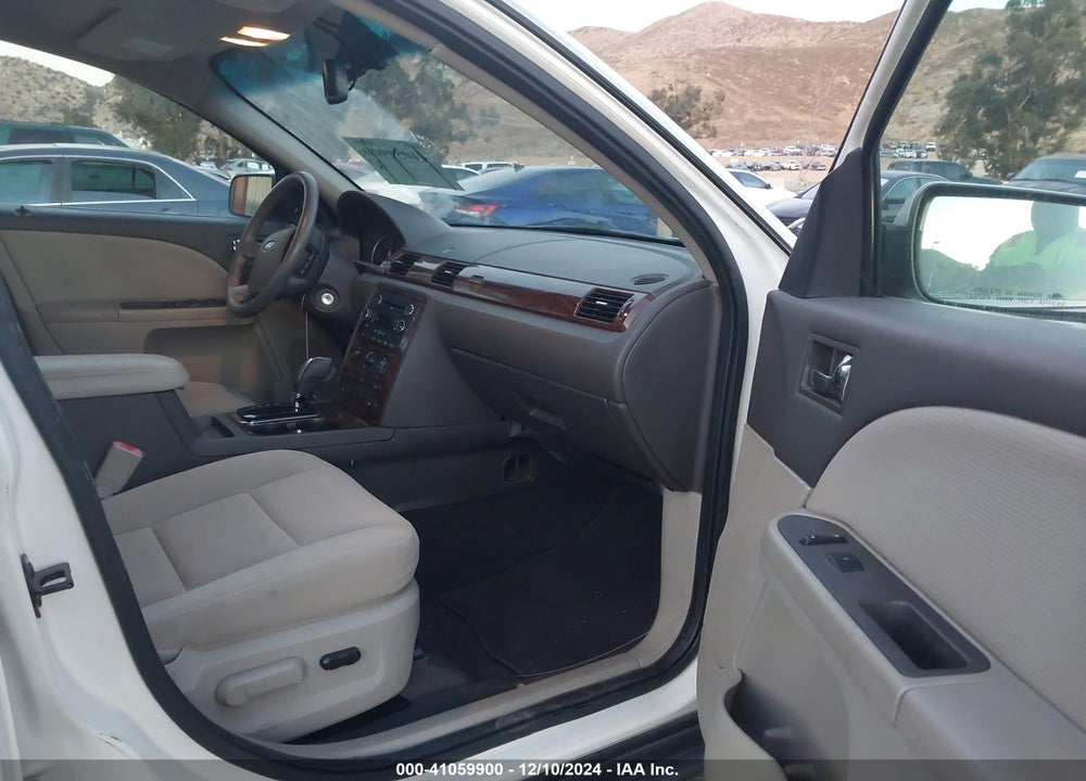 2009 FORD TAURUS SE VIN: 1FAHP23W79G113660