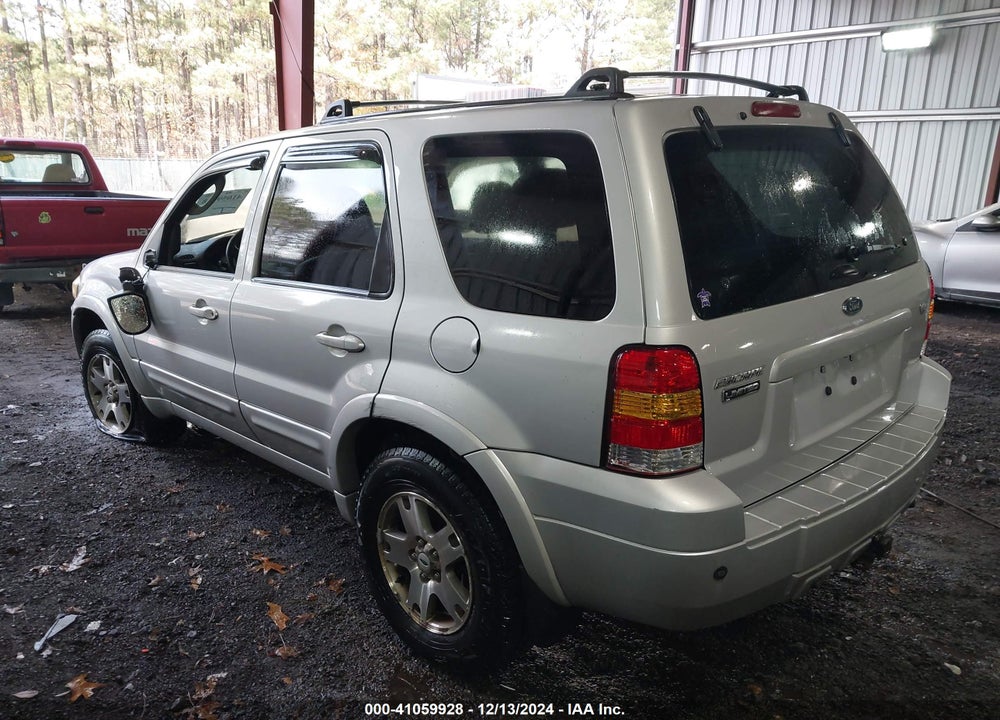 2005 FORD ESCAPE LIMITED VIN: 1FMCU94125KD15365