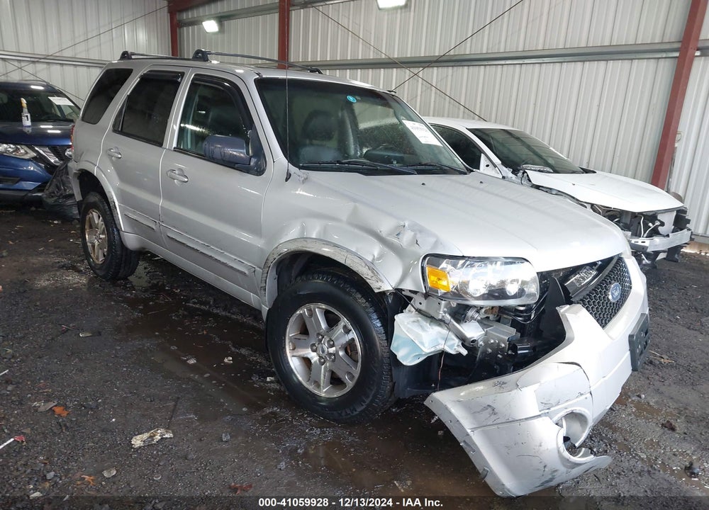 2005 FORD ESCAPE LIMITED VIN: 1FMCU94125KD15365