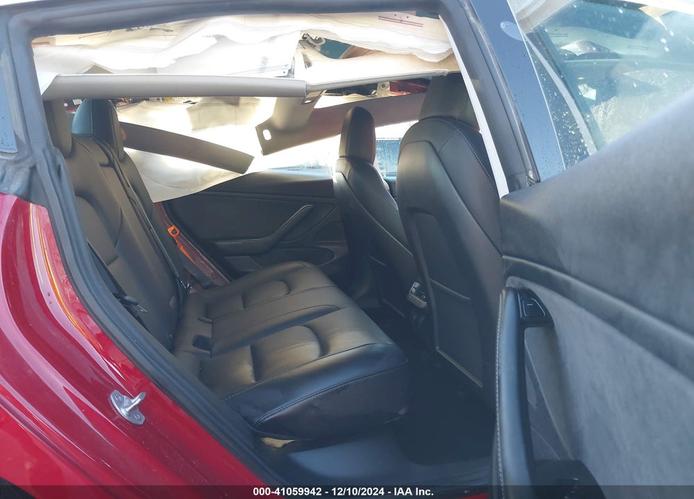 2018 TESLA MODEL 3 VIN: 5YJ3E1EB3JF083652