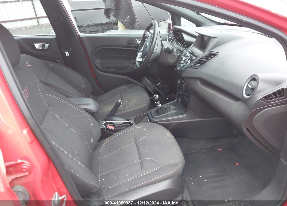 2015 FORD FIESTA VIN: 3FADP4GX4FM221751