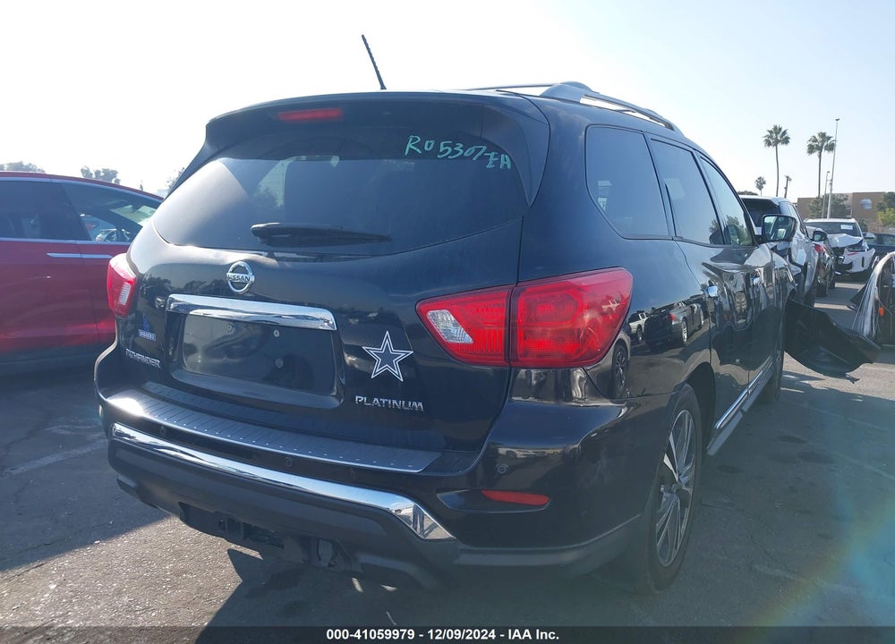 2018 NISSAN PATHFINDER PLATINUM VIN: 5N1DR2MNXJC649132