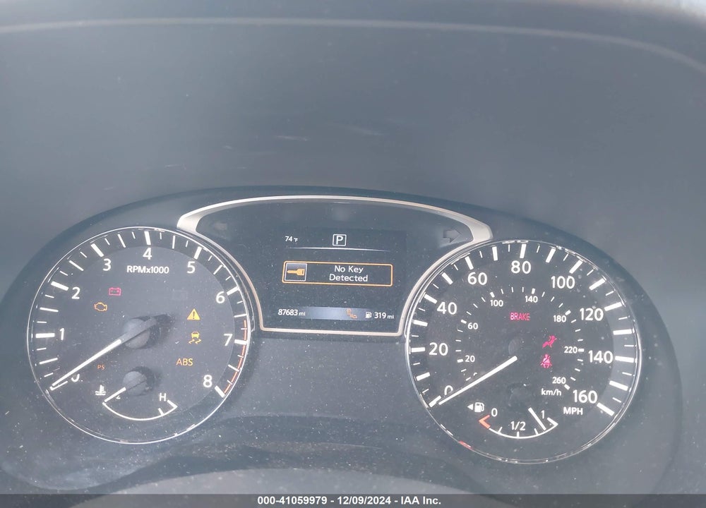 2018 NISSAN PATHFINDER PLATINUM VIN: 5N1DR2MNXJC649132