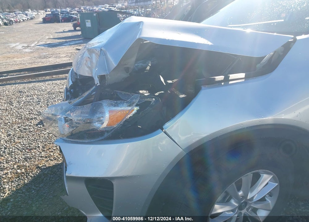 2020 KIA SORENTO 3.3L LX VIN: 5XYPGDA50LG608143