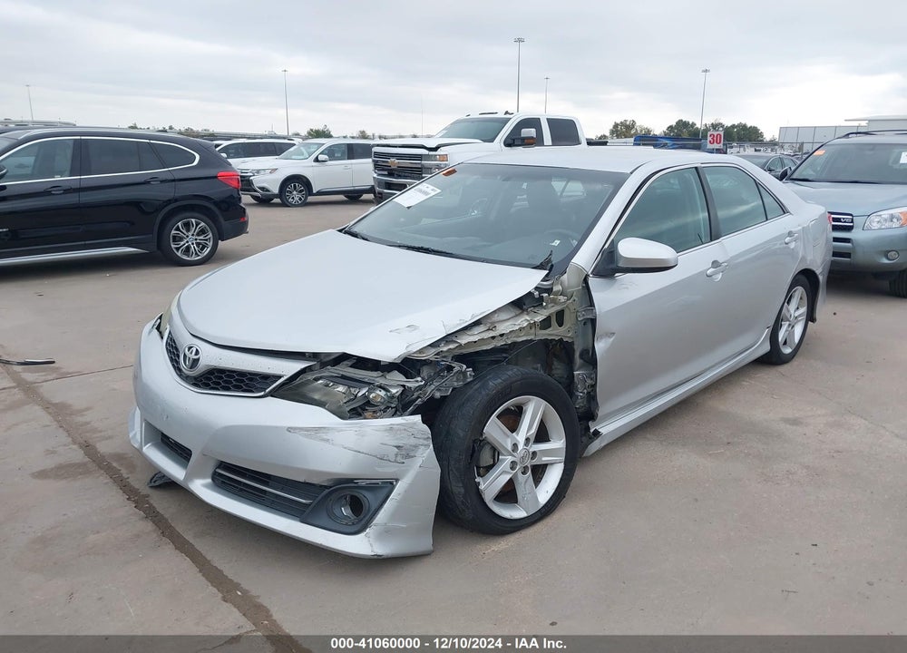 2013 TOYOTA CAMRY SE VIN: 4T1BF1FK9DU258632