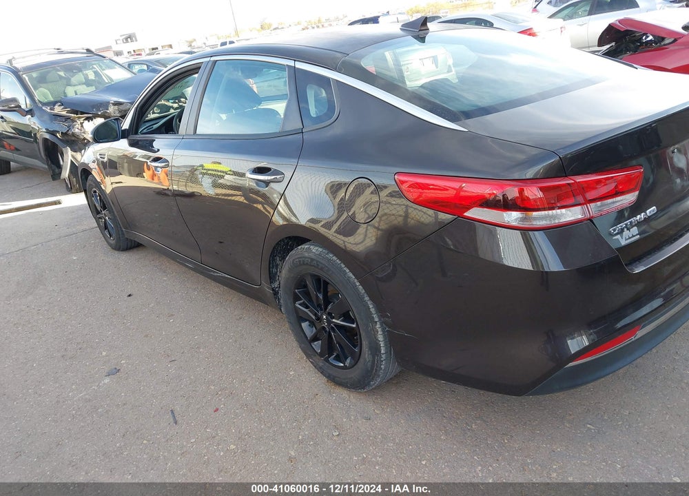 2018 KIA OPTIMA LX VIN: KNAGT4L37J5239548