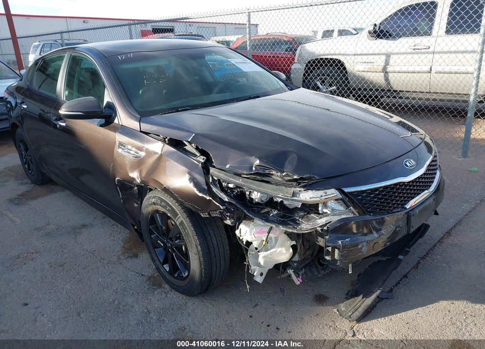 2018 KIA OPTIMA LX VIN: KNAGT4L37J5239548
