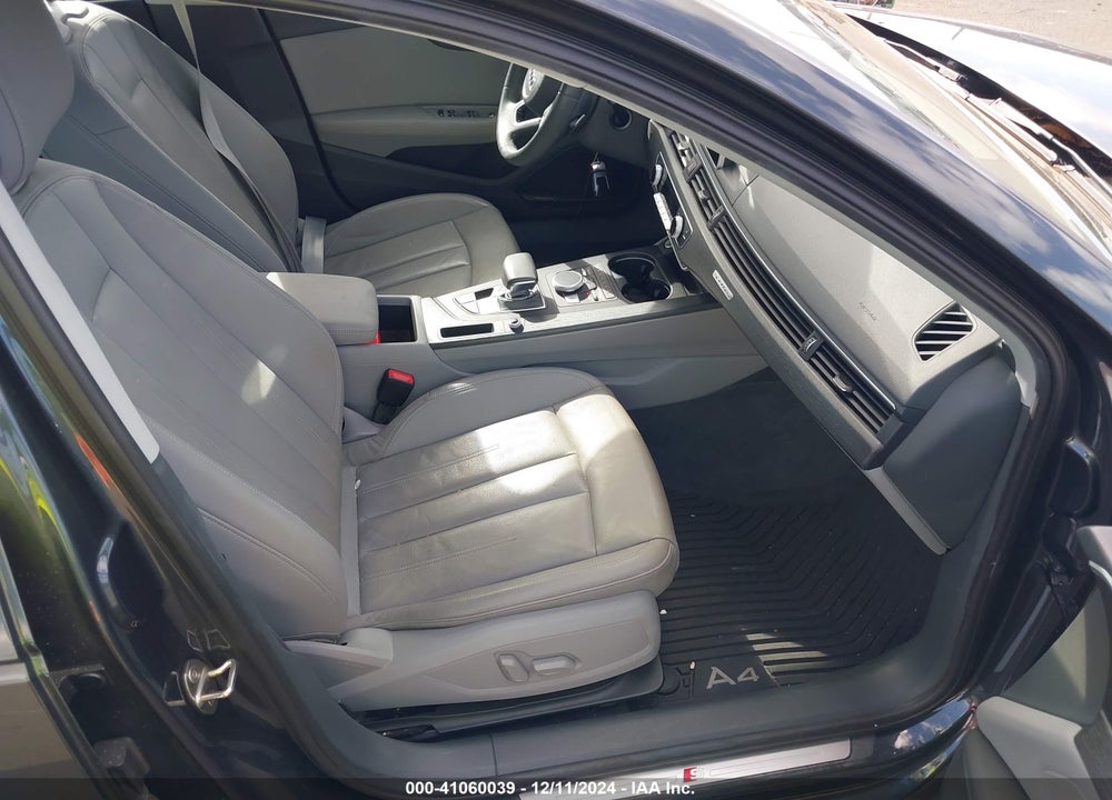 2017 AUDI A4 2.0T PREMIUM VIN: WAUENAF4XHN032733