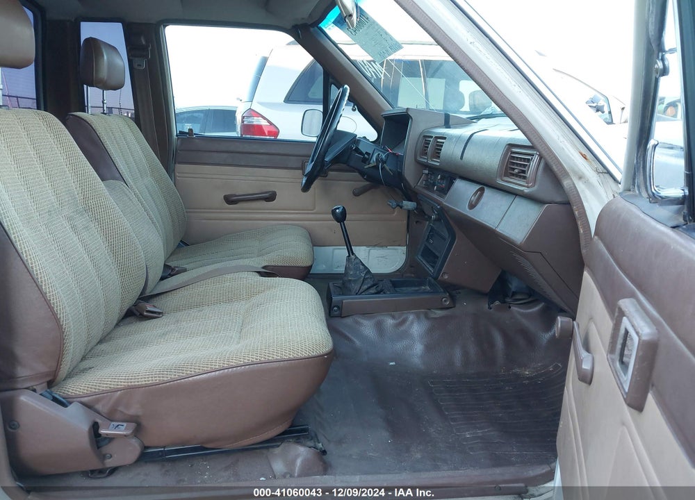 1986 TOYOTA PICKUP XTRACAB RN70 DLX VIN: JT4RN70D2G0024962