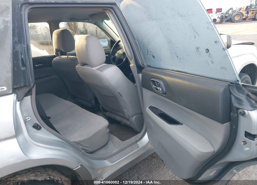 2004 SUBARU FORESTER 2.5XS VIN: JF1SG65664H735258