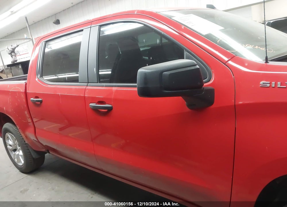 2024 CHEVROLET SILVERADO 1500 4WD SHORT BED CUSTOM VIN: 1GCPDBEK3RZ294785