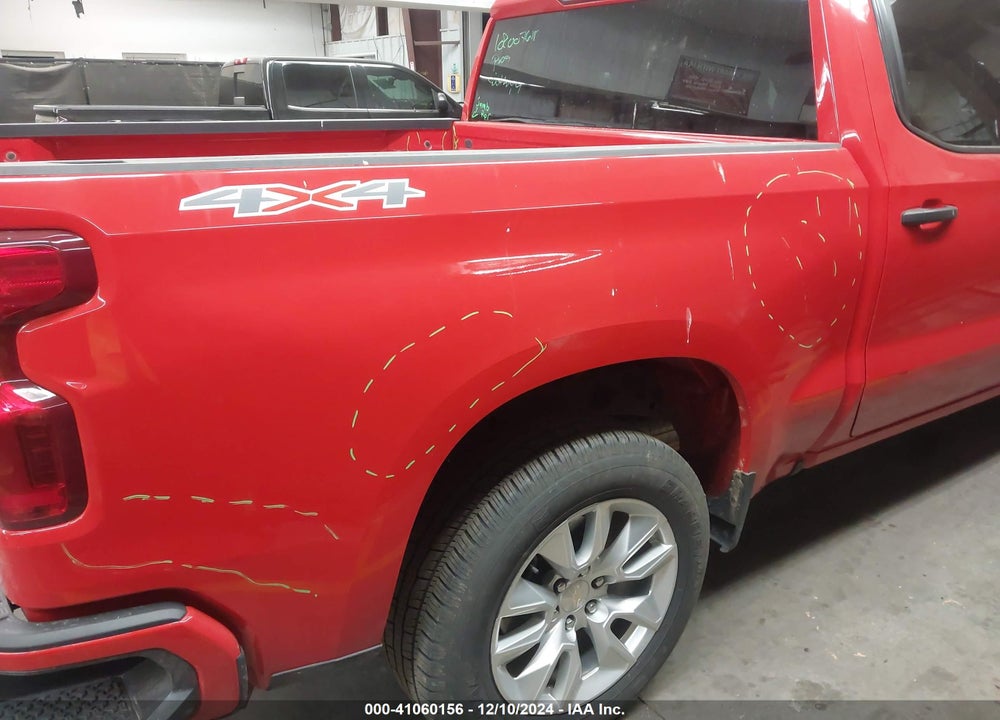 2024 CHEVROLET SILVERADO 1500 4WD SHORT BED CUSTOM VIN: 1GCPDBEK3RZ294785