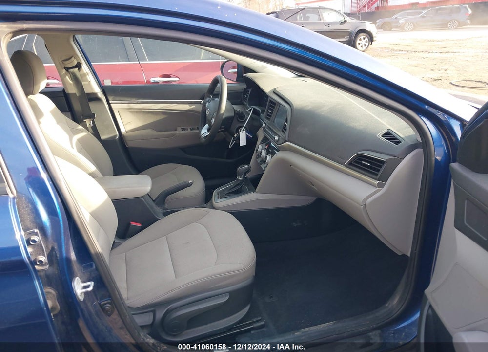 2019 HYUNDAI ELANTRA SEL VIN: 5NPD84LF7KH479301