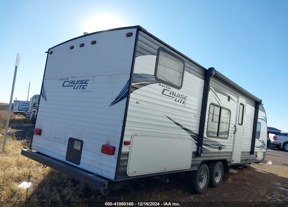 2015 FOREST RIVER SALEM CRUISE LITE VIN: 4X4TSMB24F7407178