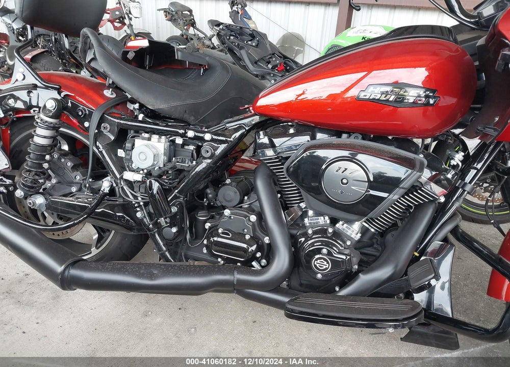 2024 HARLEY-DAVIDSON FLTRX VIN: 1HD1KH713RB661405