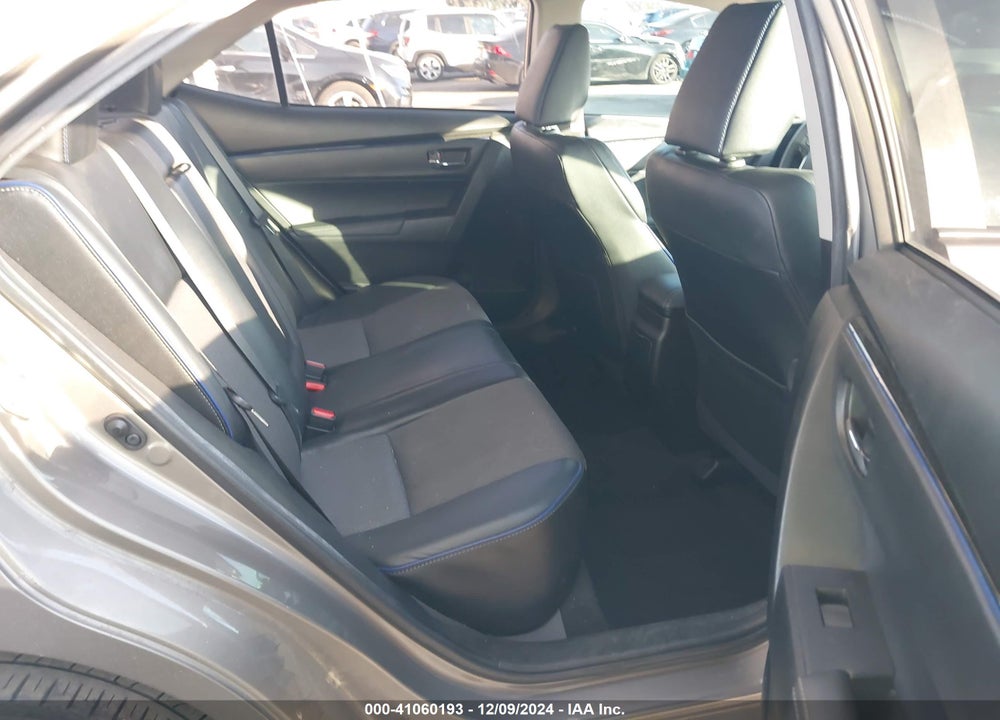 2017 TOYOTA COROLLA SE VIN: 5YFBURHE9HP592498