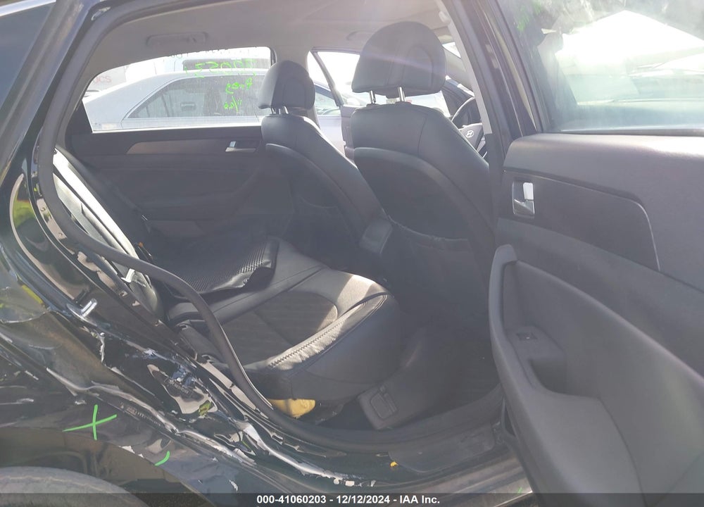 2017 HYUNDAI SONATA SPORT VIN: 5NPE34AF8HH452414