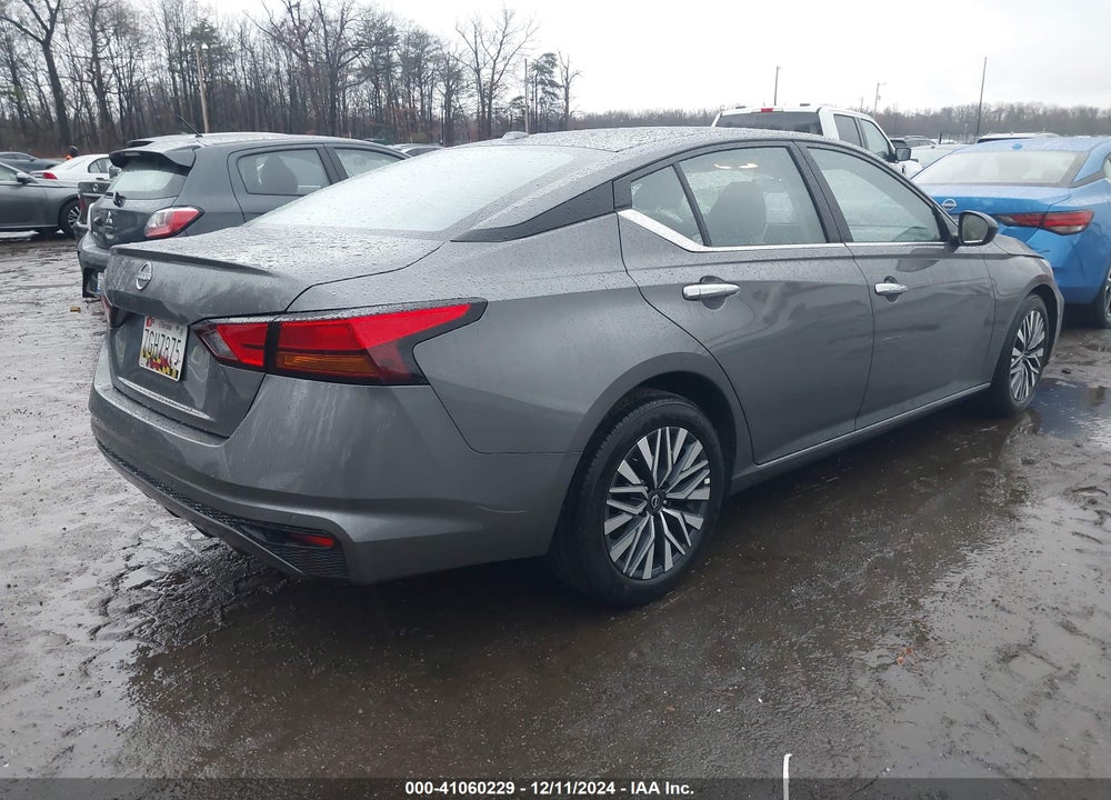 2025 NISSAN ALTIMA SV FWD VIN: 1N4BL4DVXSN311976