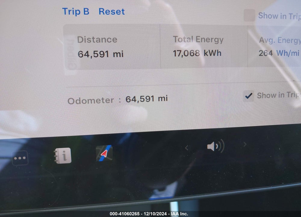 2020 TESLA MODEL Y LONG RANGE DUAL MOTOR ALL-WHEEL DRIVE VIN: 5YJYGDEE4LF052263