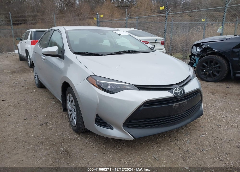 2017 TOYOTA COROLLA LE VIN: 2T1BURHE9HC951560