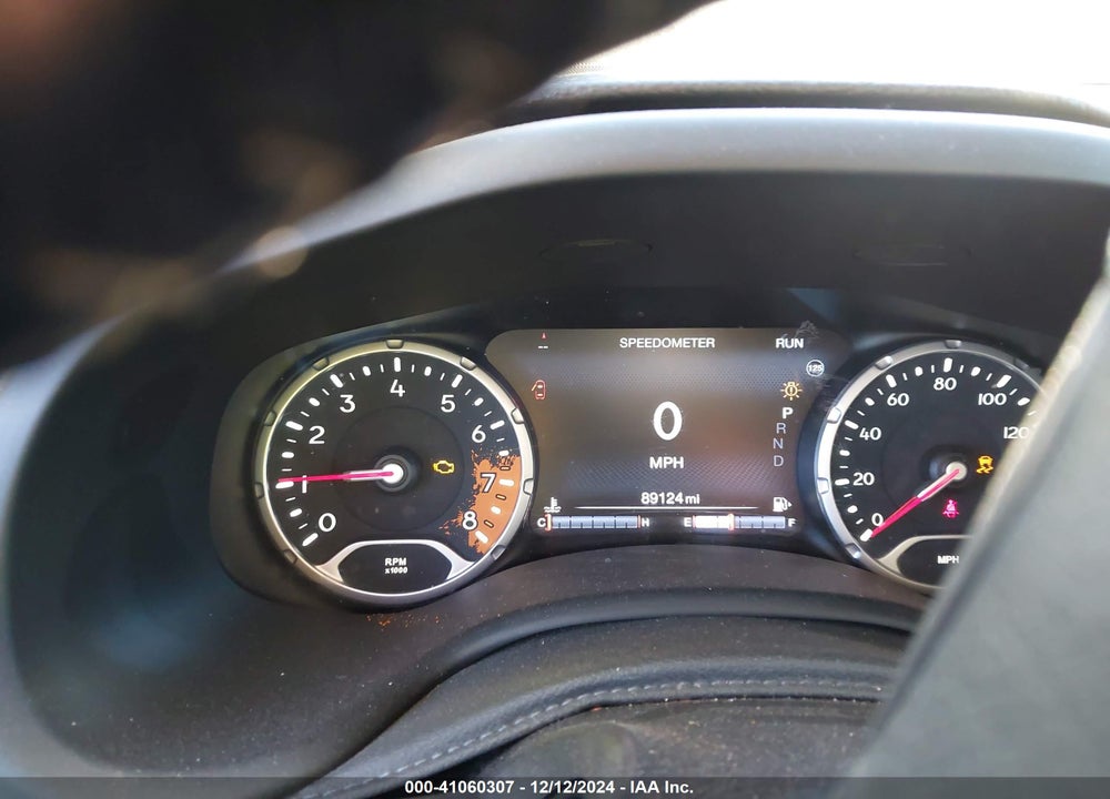 2016 JEEP RENEGADE LIMITED VIN: ZACCJADTXGPC86724