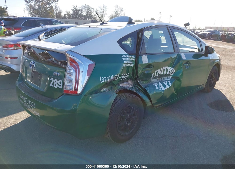 2013 TOYOTA PRIUS THREE VIN: JTDKN3DU2D1701616
