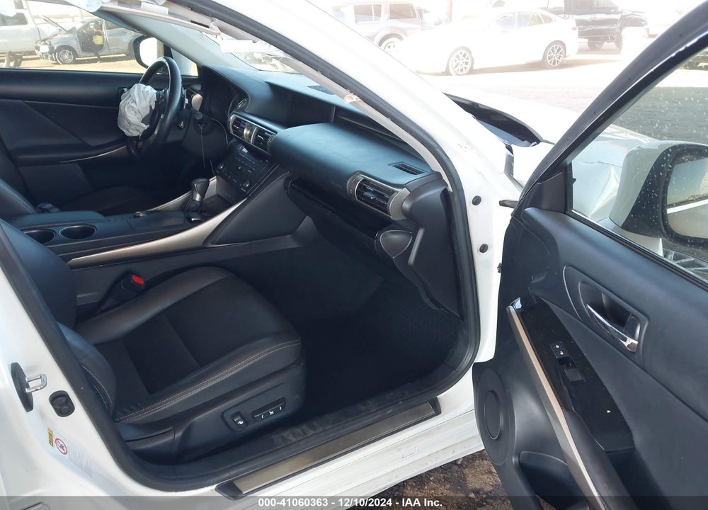 2015 LEXUS IS 250 VIN: JTHBF1D2XF5080698