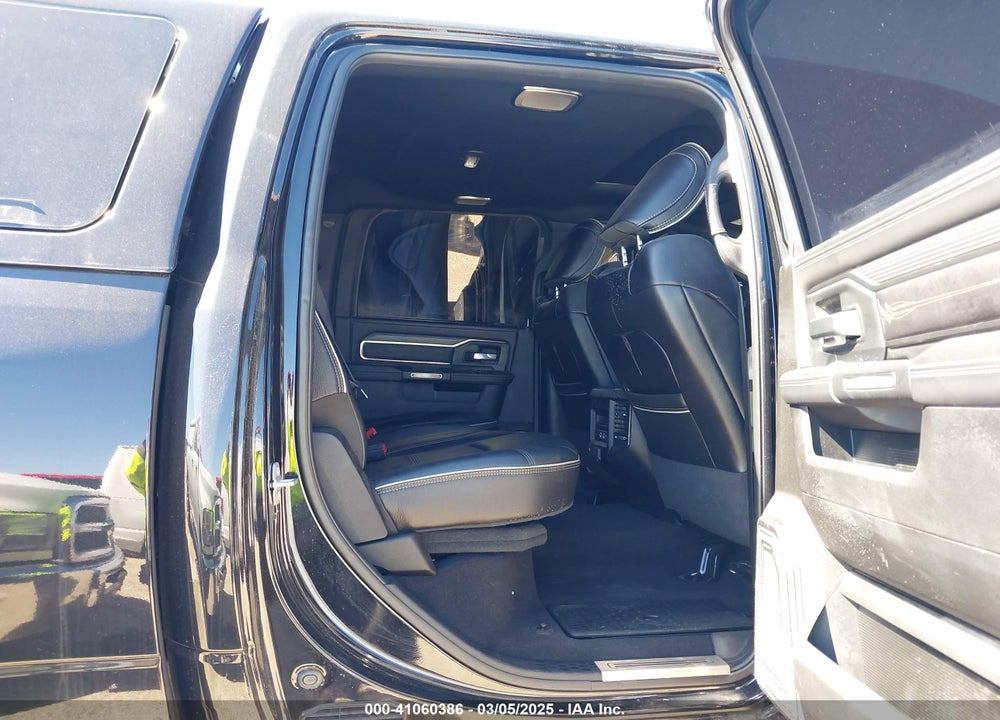 2021 RAM 2500 LIMITED 4X4 6'4 BOX VIN: 3C6UR5SL6MG559007