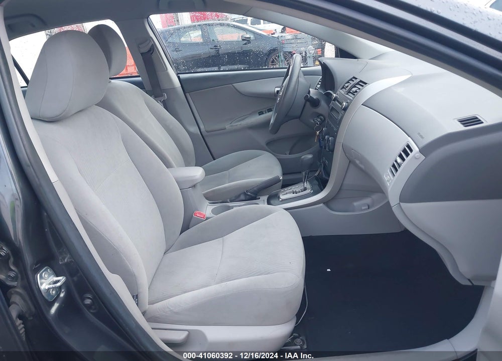 2010 TOYOTA COROLLA LE VIN: 1NXBU4EE7AZ251709