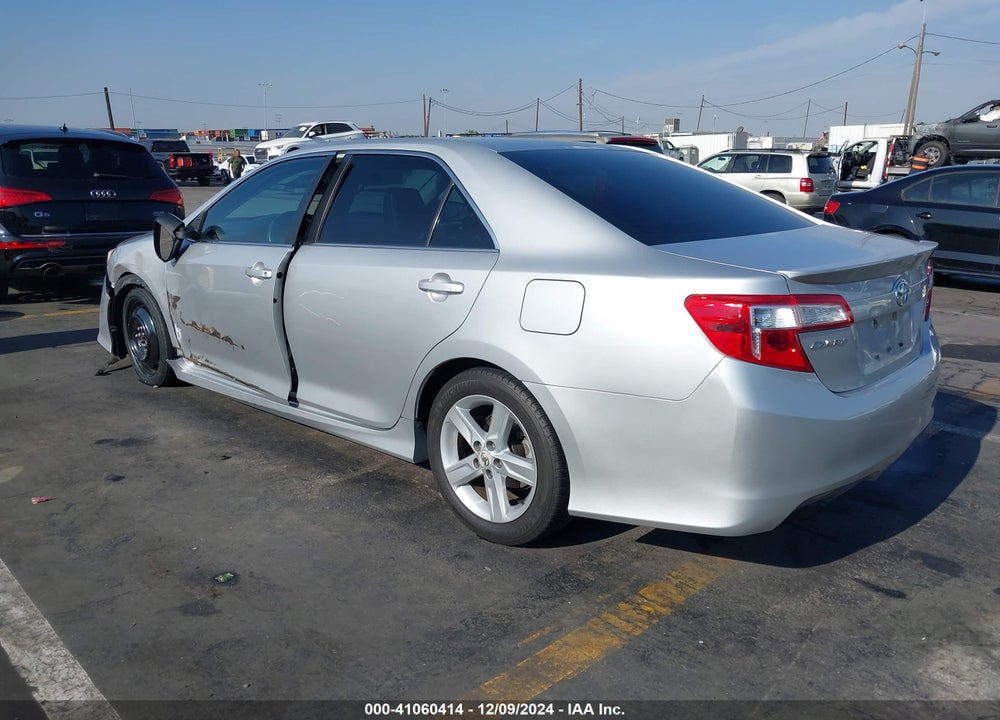 2012 TOYOTA CAMRY SE VIN: 4T1BF1FK6CU071752