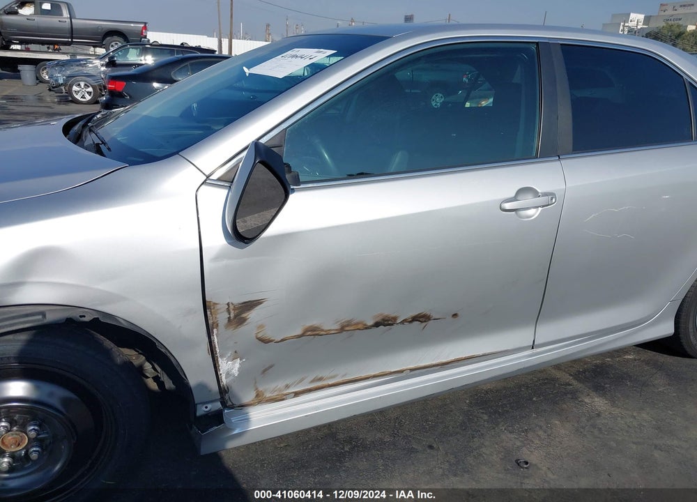 2012 TOYOTA CAMRY SE VIN: 4T1BF1FK6CU071752
