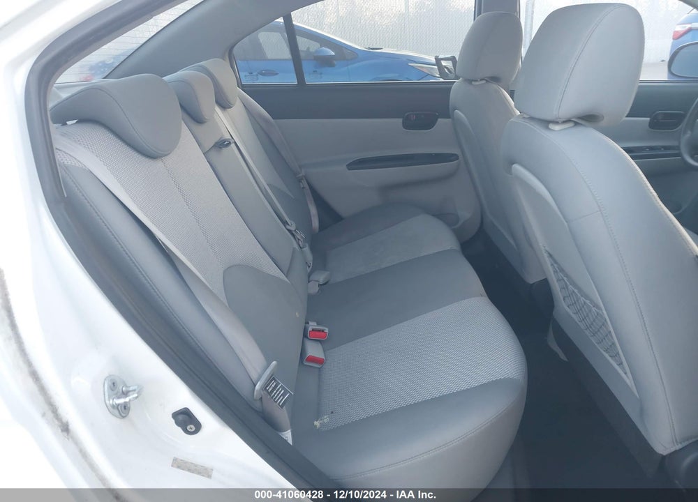 2011 HYUNDAI ACCENT GLS VIN: KMHCN4AC7BU610483