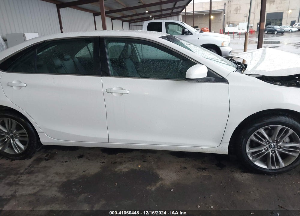 2015 TOYOTA CAMRY SE VIN: 4T1BF1FK8FU047781