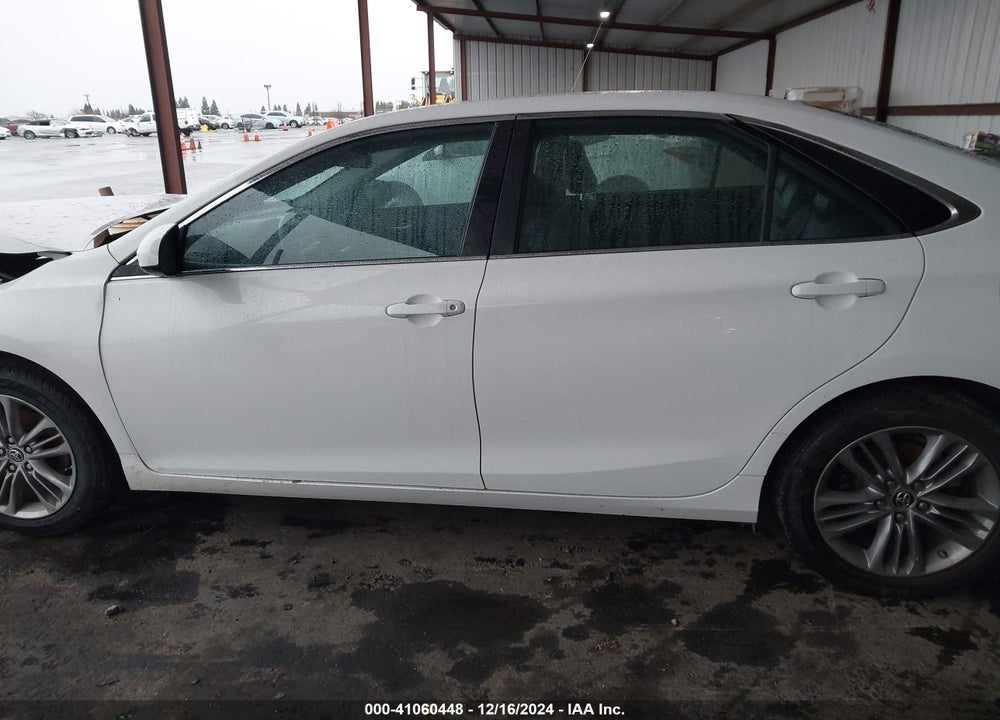 2015 TOYOTA CAMRY SE VIN: 4T1BF1FK8FU047781