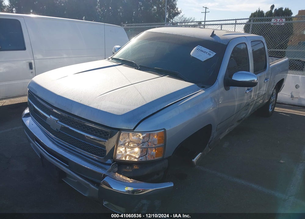 2013 CHEVROLET SILVERADO 1500 LT VIN: 3GCPCSE06DG112104