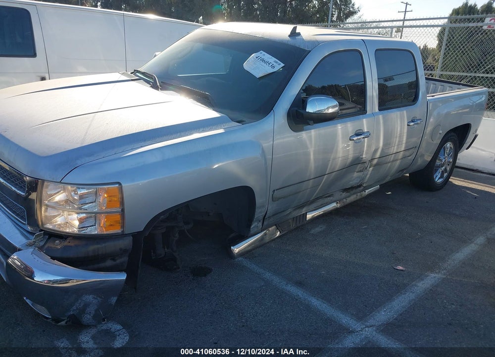 2013 CHEVROLET SILVERADO 1500 LT VIN: 3GCPCSE06DG112104