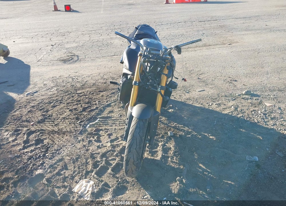 2012 YAMAHA FZ8-N VIN: JYARN27E7CA002439