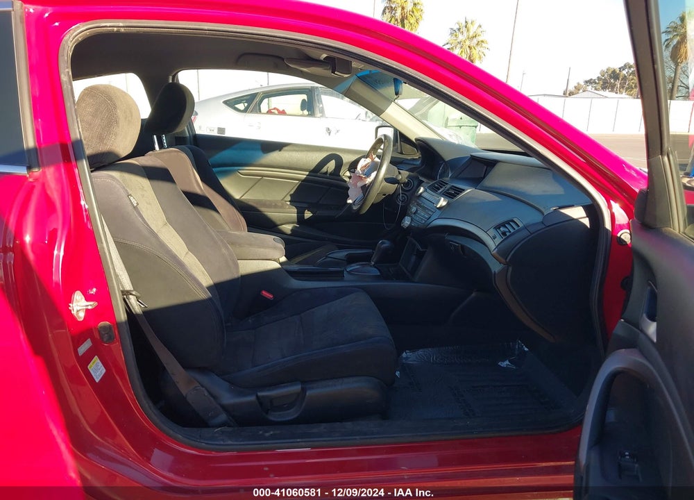 2010 HONDA ACCORD 2.4 LX-S VIN: 1HGCS1B37AA004984