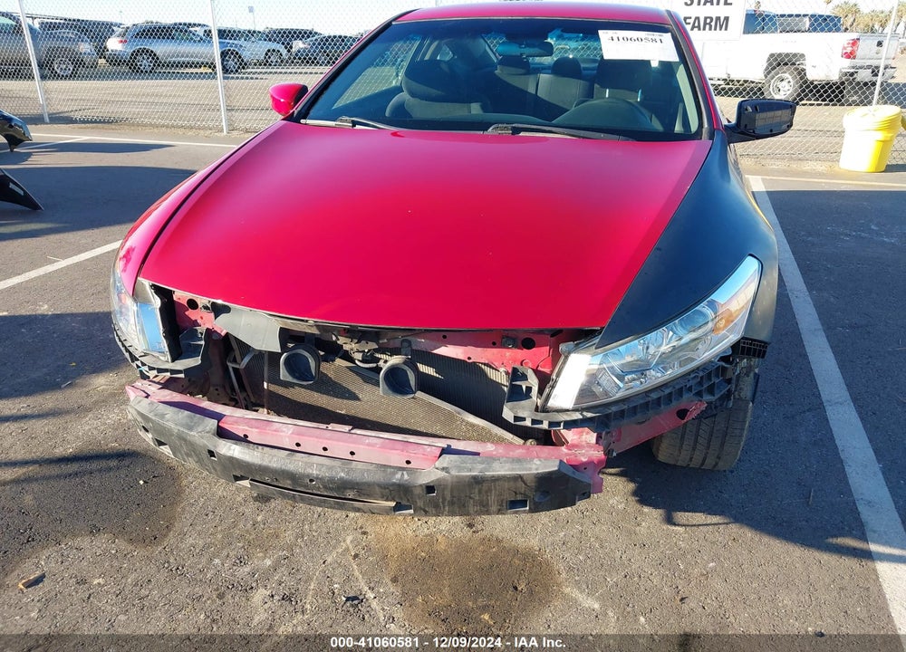 2010 HONDA ACCORD 2.4 LX-S VIN: 1HGCS1B37AA004984