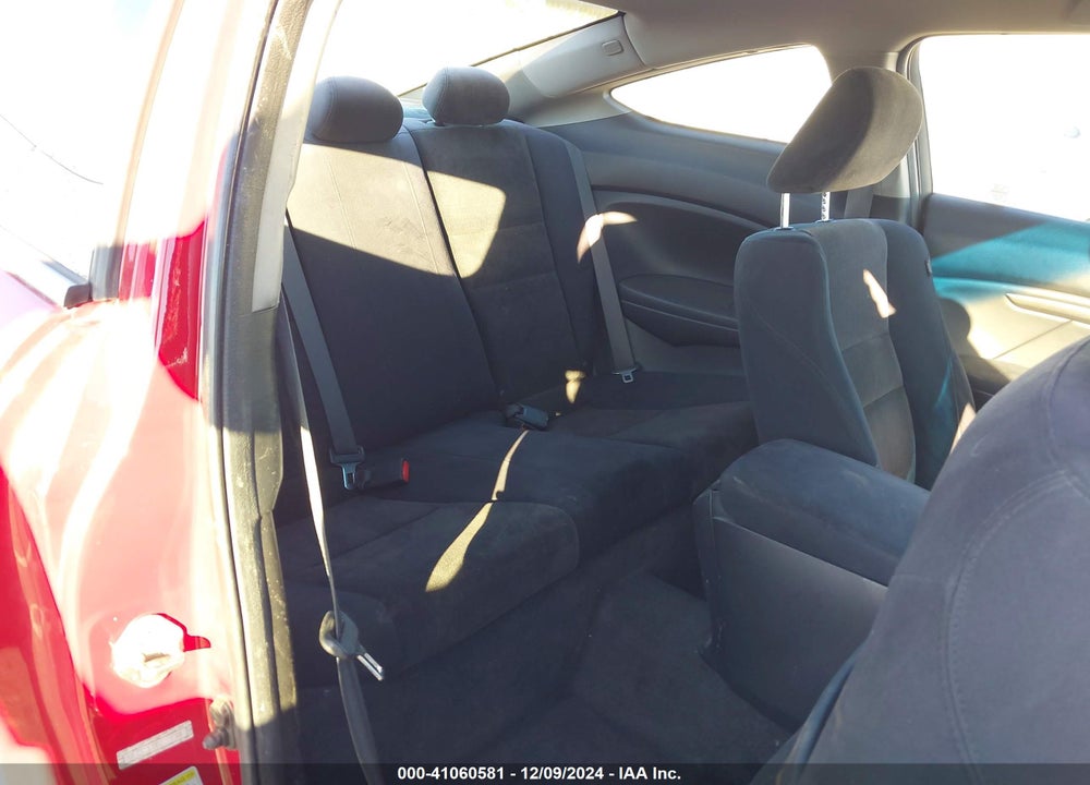 2010 HONDA ACCORD 2.4 LX-S VIN: 1HGCS1B37AA004984