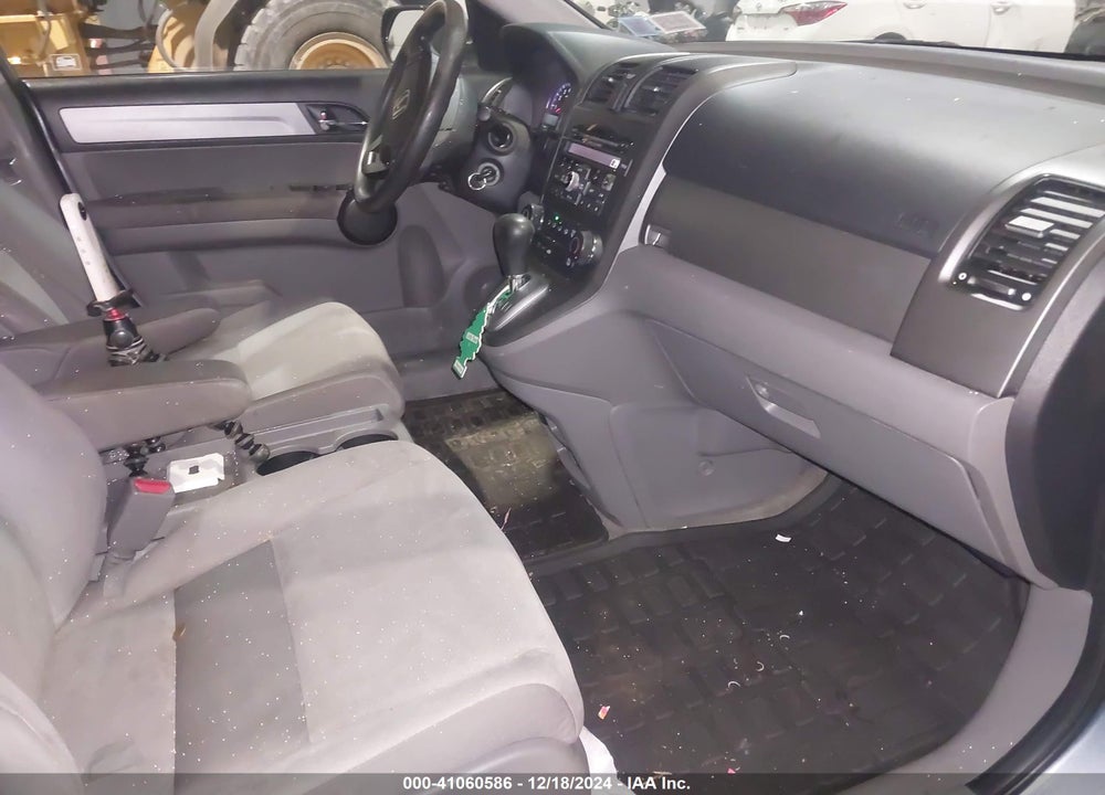 2011 HONDA CR-V SE VIN: 5J6RE4H48BL106716