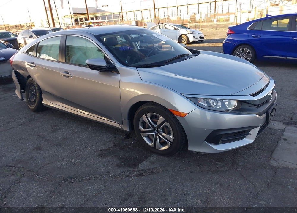 2018 HONDA CIVIC LX VIN: 2HGFC2F58JH566714